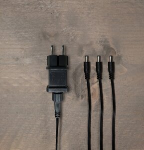 Anna's Collection Adapter voor waterlantaarn/projector - 3 DC-aansluitingen - kabel 4 m