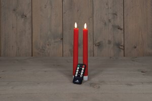 Anna's Collection LED-dinerkaarsen rustiek met 3D-vlam rood - set van 2 - H 23 cm - afbeelding 3