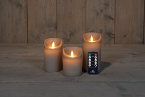 Anna's Collection LED-stompkaarsen rustiek met bewegende vlam taupe - set van 3 - H 10/12,5/15 x D 7,5 cm - afbeelding 3