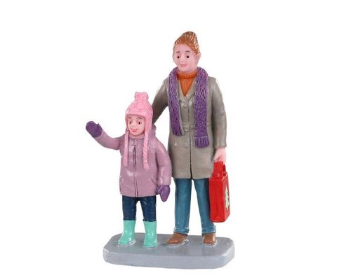 CHRISTMAS MARKET SHOPPERS