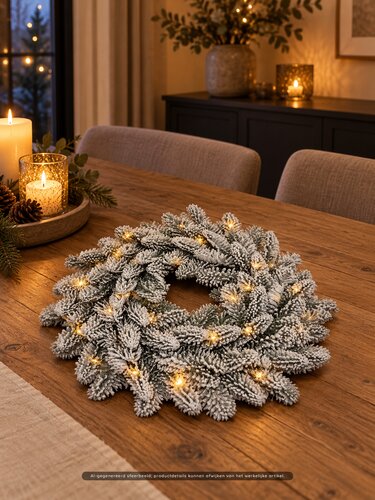 Evergreen Kunstkerstkrans Nobilis besneeuwd - incl 50 lampjes - D 40 cm - afbeelding 2