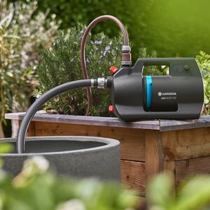 GARDENAGARDENA Accu besproeiingspomp 3000 18V P4A set - afbeelding 4