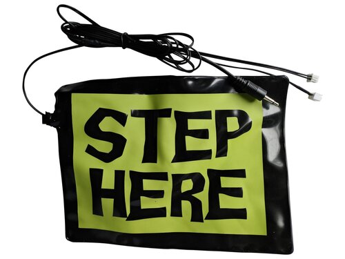 Halloween try-me paneel Step Here