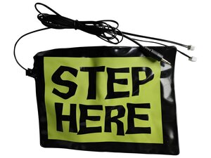 Halloween try-me paneel Step Here