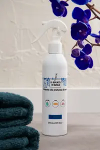 Il Bucato di Adele Parfum Textiel Spray Blauwe Diamant  250ml - afbeelding 2