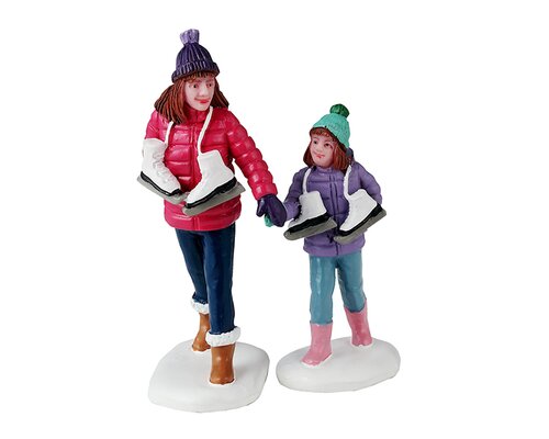 Lemax kerstdorpminiatuur Vail Village Skating sisters, set van 2