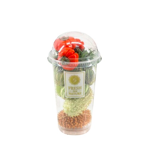 Sierfruit in cup