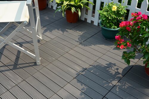 Terrastegel Qlik WPC 4 Latjes 30x30x2,5cm 10st (0,9m²) Antra - afbeelding 5