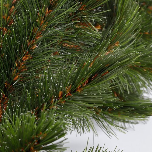 Triumph Tree Kunstguirlande Forest Frosted groen - L 270 x Ø 33 cm - afbeelding 3