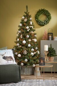 Triumph Tree Kunstkerstboom Forest Frosted slim groen - H 155 x Ø 86 cm - afbeelding 4