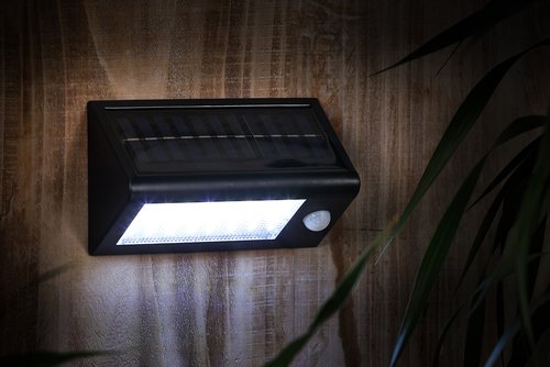 Wandlamp solar met bewegingsensor 3 standen 21x13x8cm ww
