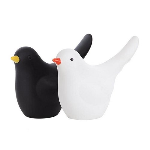 Watering can bird ass.