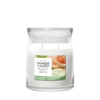 Yankee Candle Blooming Love Medium Jar