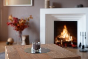 Yankee Candle Crackling Embers Mini Filled Votive - afbeelding 2