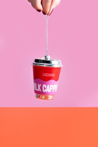 Yup in de Boom Cappuccino To Go Kerstornament - afbeelding 2